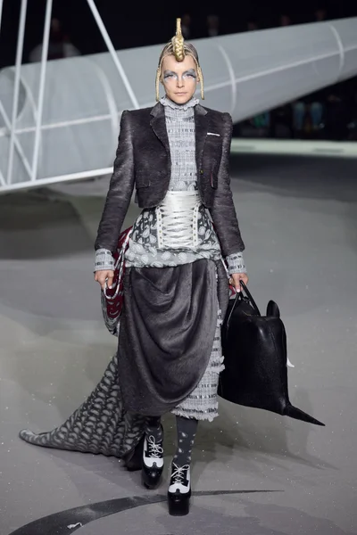 Look 34